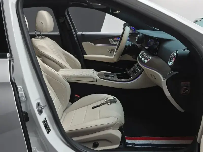 2022 Mercedes-Benz E-Класс с пробегом 55 670 км