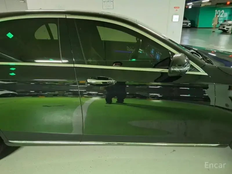 2022 Mercedes-Benz E-Класс с пробегом 36 000 км