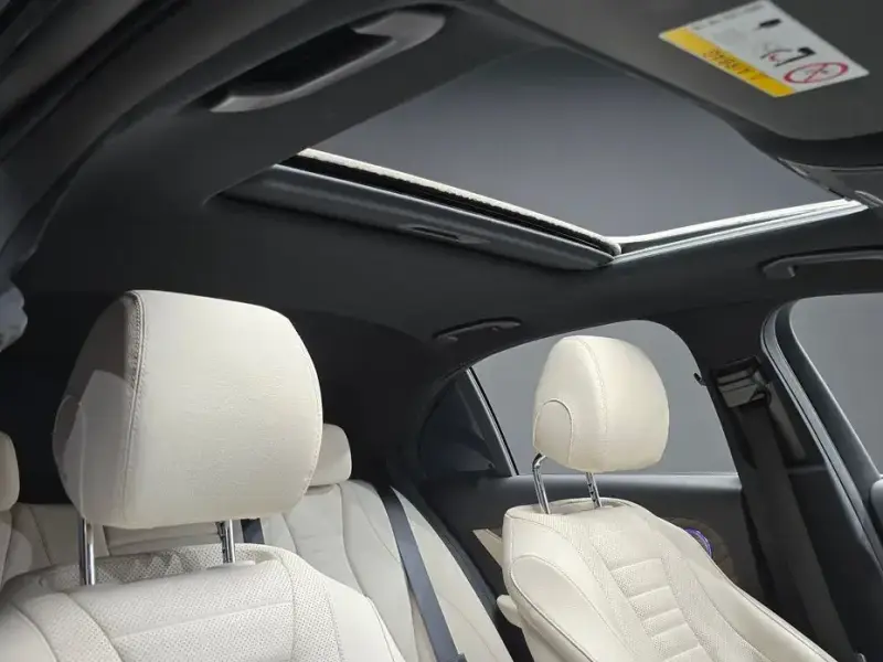 2022 Mercedes-Benz E-Класс с пробегом 55 670 км