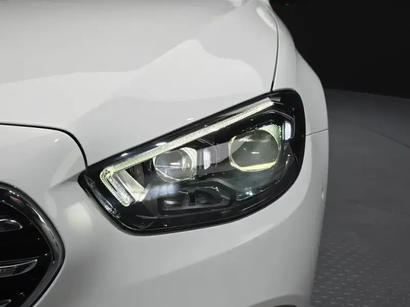 2022 Mercedes-Benz E-Класс с пробегом 55 670 км