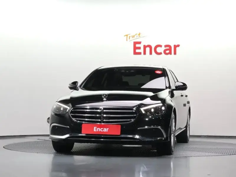 2022 Mercedes-Benz E-Класс с пробегом 57 629 км