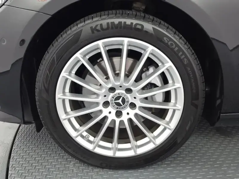 2022 Mercedes-Benz E-Класс с пробегом 57 629 км