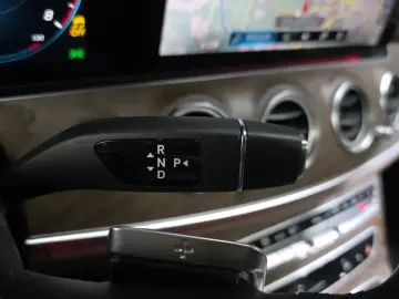 2022 Mercedes-Benz E-Класс с пробегом 57 629 км