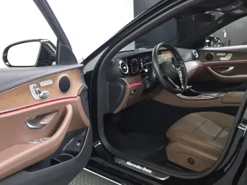 2022 Mercedes-Benz E-Класс с пробегом 57 629 км