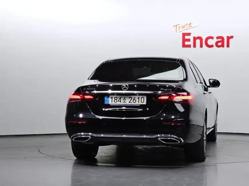 2023 Mercedes-Benz E-Класс с пробегом 53 628 км