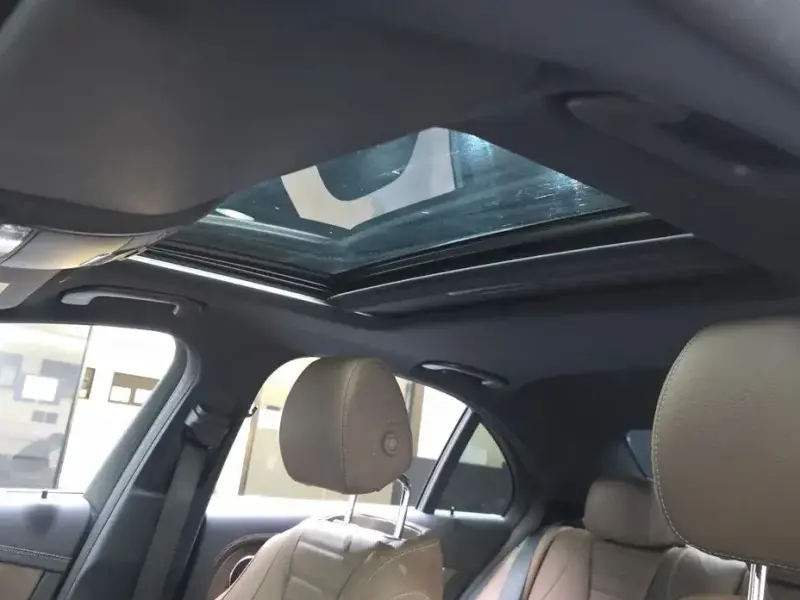 2022 Mercedes-Benz E-Класс с пробегом 57 629 км