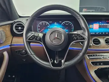 2023 Mercedes-Benz E-Класс с пробегом 53 628 км