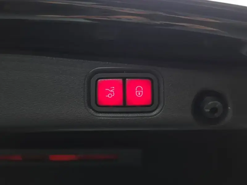 2022 Mercedes-Benz E-Класс с пробегом 57 629 км