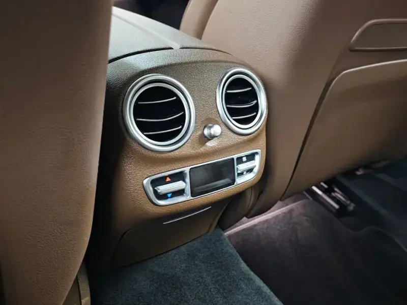 2023 Mercedes-Benz E-Класс с пробегом 53 628 км