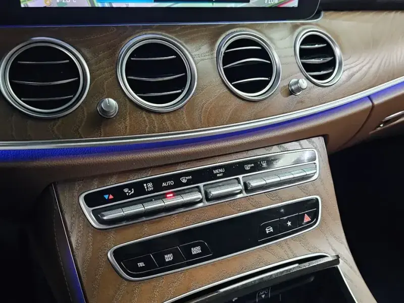 2023 Mercedes-Benz E-Класс с пробегом 53 628 км