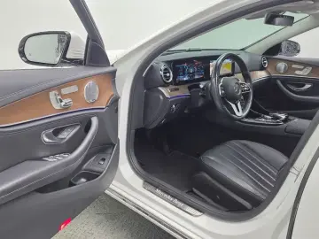 2020 Mercedes-Benz E-Класс с пробегом 140 997 км