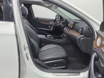 2020 Mercedes-Benz E-Класс с пробегом 140 997 км