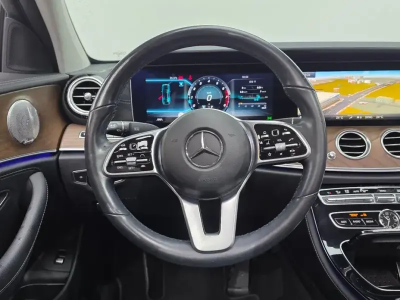 2020 Mercedes-Benz E-Класс с пробегом 140 997 км