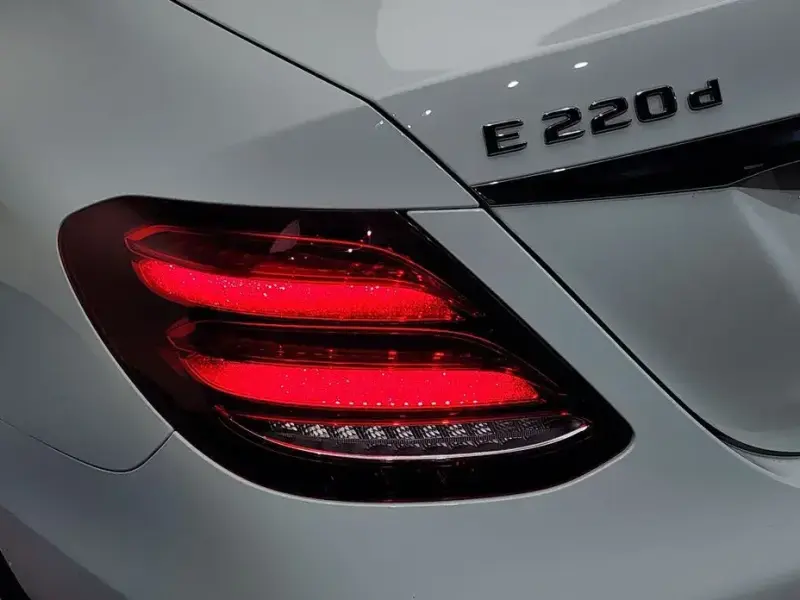 2019 Mercedes-Benz E-Класс с пробегом 79 363 км