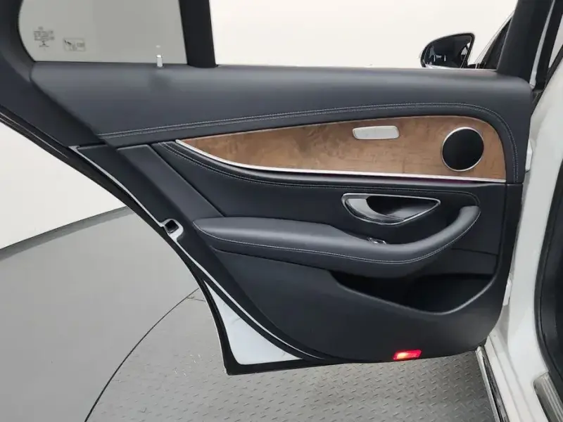 2019 Mercedes-Benz E-Класс с пробегом 79 363 км