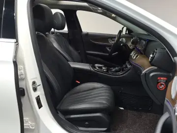 2019 Mercedes-Benz E-Класс с пробегом 113 274 км