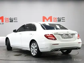 2018 Mercedes-Benz E-Класс с пробегом 106 511 км