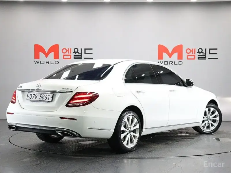 2018 Mercedes-Benz E-Класс с пробегом 106 511 км