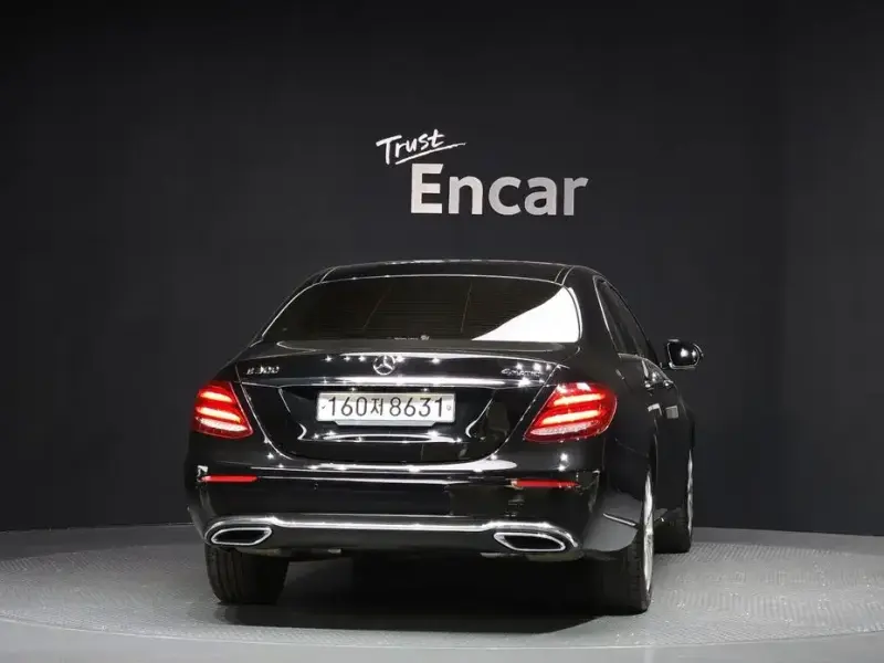2020 Mercedes-Benz E-Класс с пробегом 89 285 км
