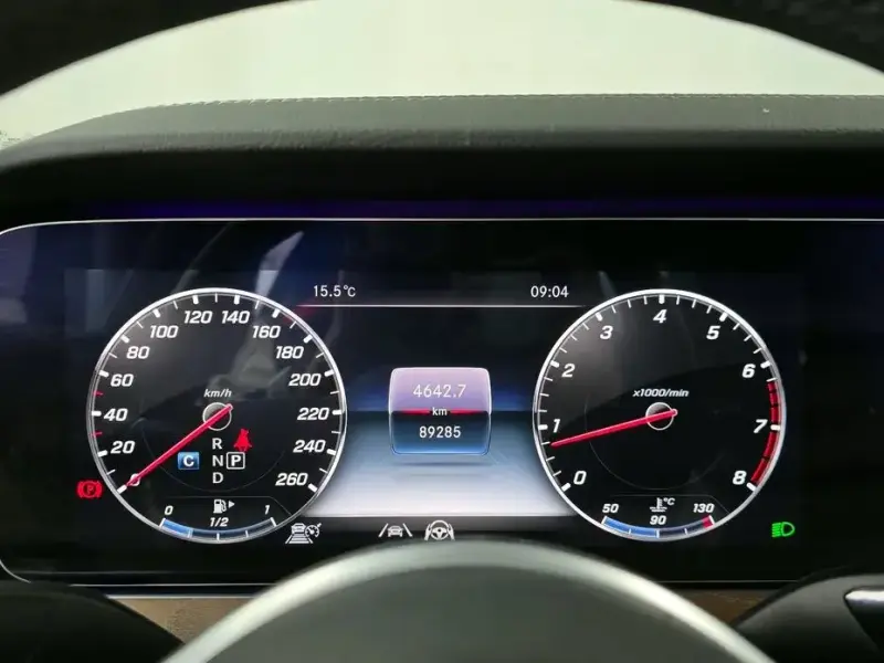 2020 Mercedes-Benz E-Класс с пробегом 89 285 км