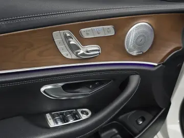 2019 Mercedes-Benz E-Класс с пробегом 113 274 км