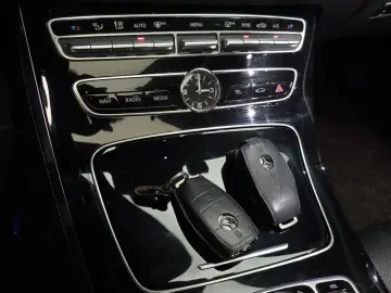 2019 Mercedes-Benz E-Класс с пробегом 113 274 км