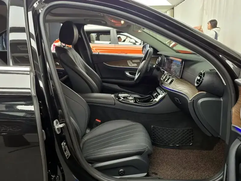 2020 Mercedes-Benz E-Класс с пробегом 89 285 км