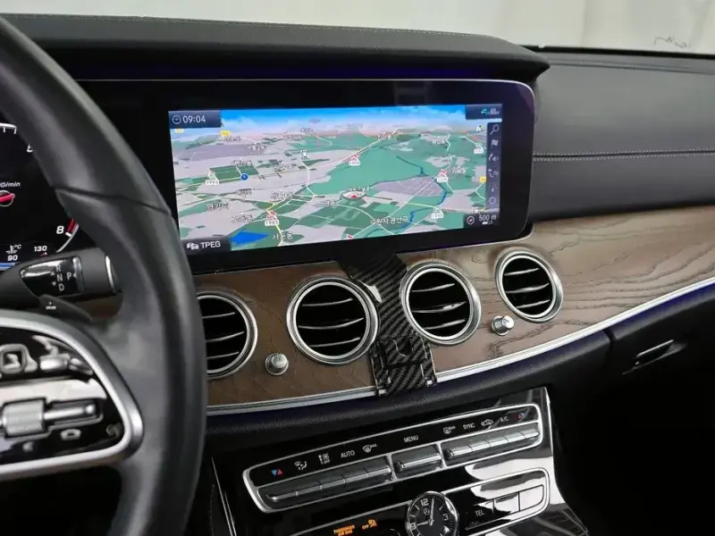 2020 Mercedes-Benz E-Класс с пробегом 89 285 км