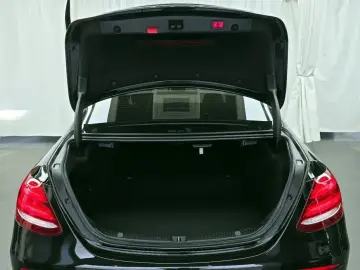 2020 Mercedes-Benz E-Класс с пробегом 89 285 км