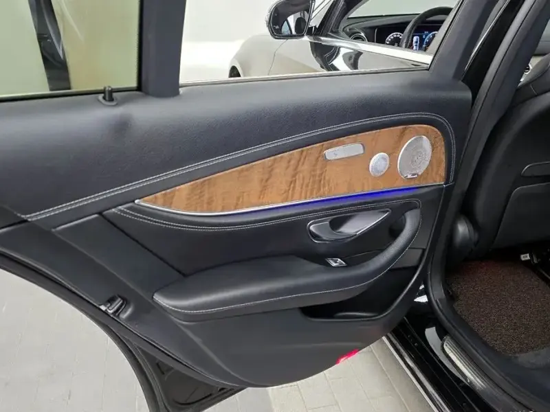 2020 Mercedes-Benz E-Класс с пробегом 89 285 км