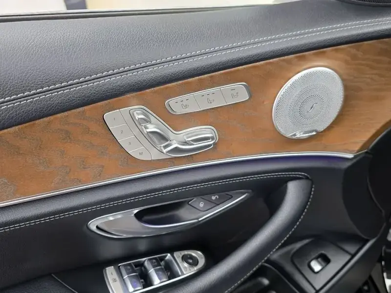 2020 Mercedes-Benz E-Класс с пробегом 89 285 км