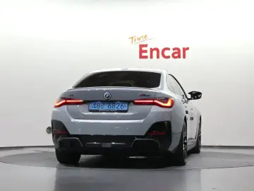 2023 BMW i4 с пробегом 65 191 км