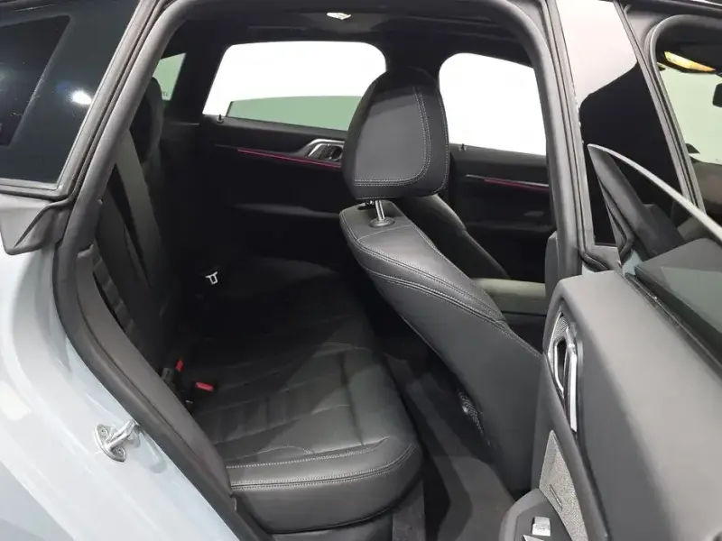 2023 BMW i4 с пробегом 65 191 км