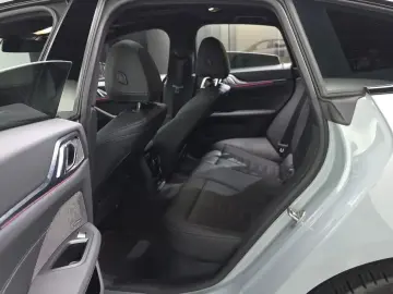 2023 BMW i4 с пробегом 65 191 км