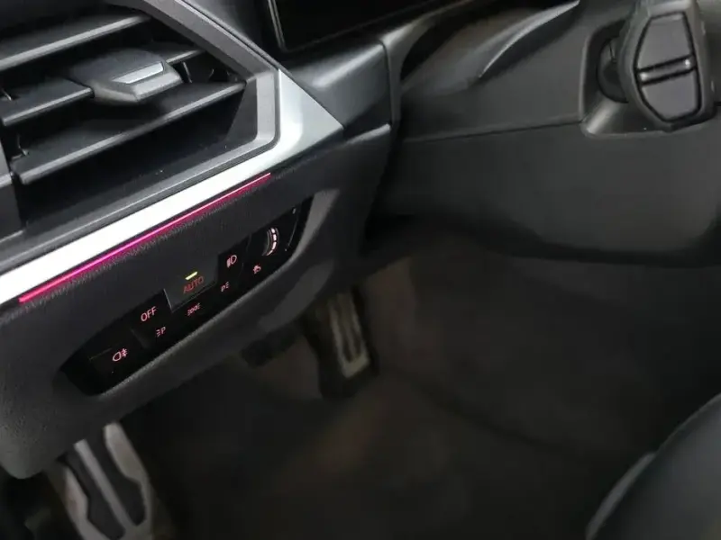 2023 BMW i4 с пробегом 65 191 км