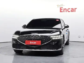 2023 Genesis G90 с пробегом 78 069 км