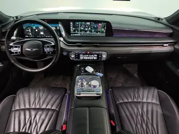 2023 Genesis G90 с пробегом 96 782 км