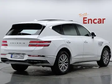 2023 Genesis GV80 с пробегом 42 159 км