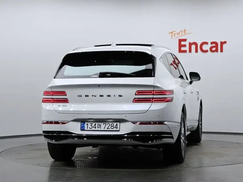 2023 Genesis GV80 с пробегом 42 159 км