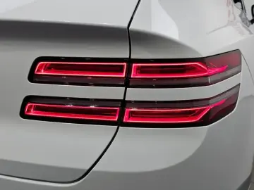2023 Genesis GV80 с пробегом 42 159 км