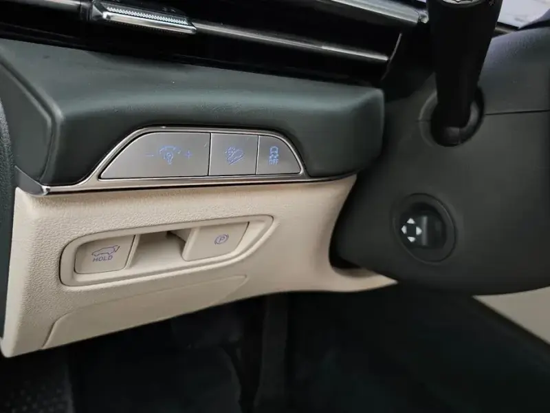 2023 Genesis GV80 с пробегом 42 159 км