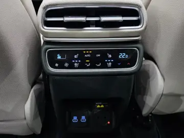2023 Genesis GV80 с пробегом 42 159 км