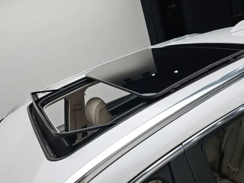 2023 Genesis GV80 с пробегом 42 159 км
