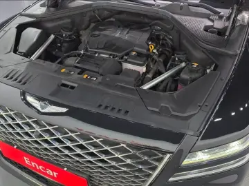 2023 Genesis GV80 с пробегом 94 353 км