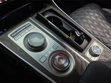 2023 Genesis GV80 с пробегом 94 353 км