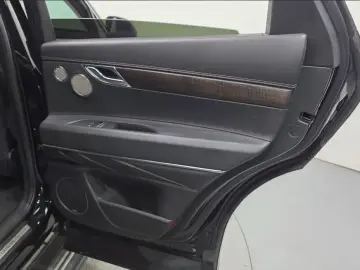 2023 Genesis GV80 с пробегом 94 353 км