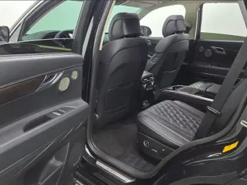 2023 Genesis GV80 с пробегом 94 353 км