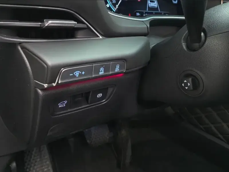 2023 Genesis GV80 с пробегом 94 353 км
