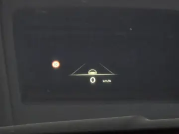 2023 Genesis GV80 с пробегом 28 902 км