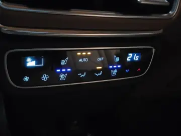 2023 Genesis GV80 с пробегом 28 902 км
